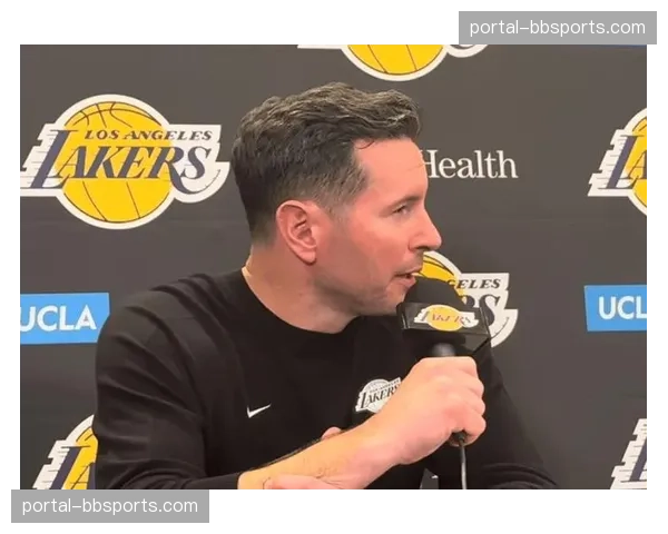 雷迪克利用肯纳德多重战术融入 投手出身教练优化射手使用方式